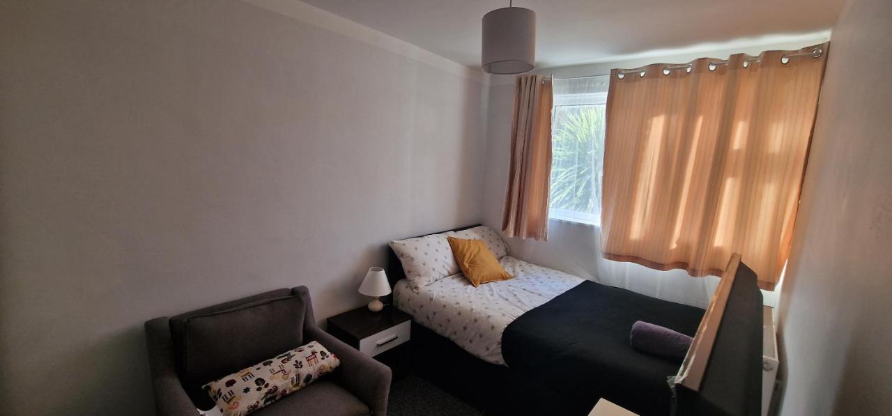 Cade Castle - Tulse Hill Apartment Londra Exterior foto